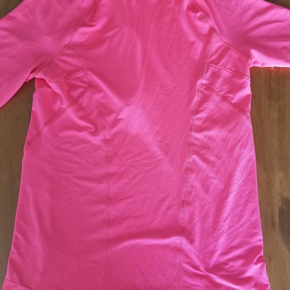 Target workout pull over - Picture 2 of 3